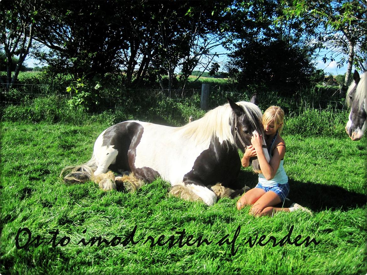 Tinker Madigan - Os to imod resten af verden<3 billede 2