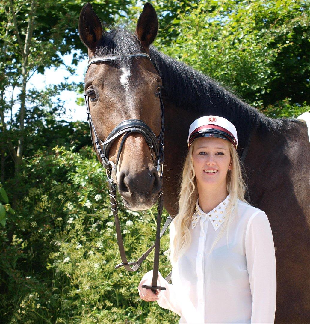 Holstener Dumbledore - Min bedste ven. Student 2012.  billede 1