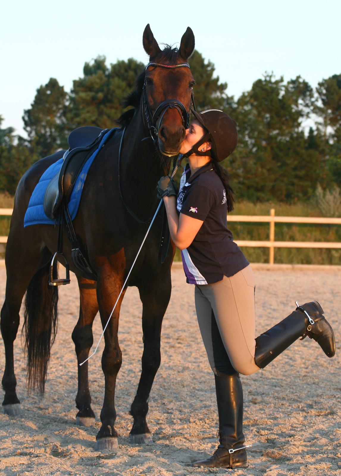 Anden særlig race May Piccolo *Klubmester 2011* - Kysser min smukke prins <3 Taget af: Camilla Rosenlund / CR-FOTO billede 15