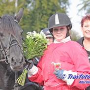 Anden særlig race Malou