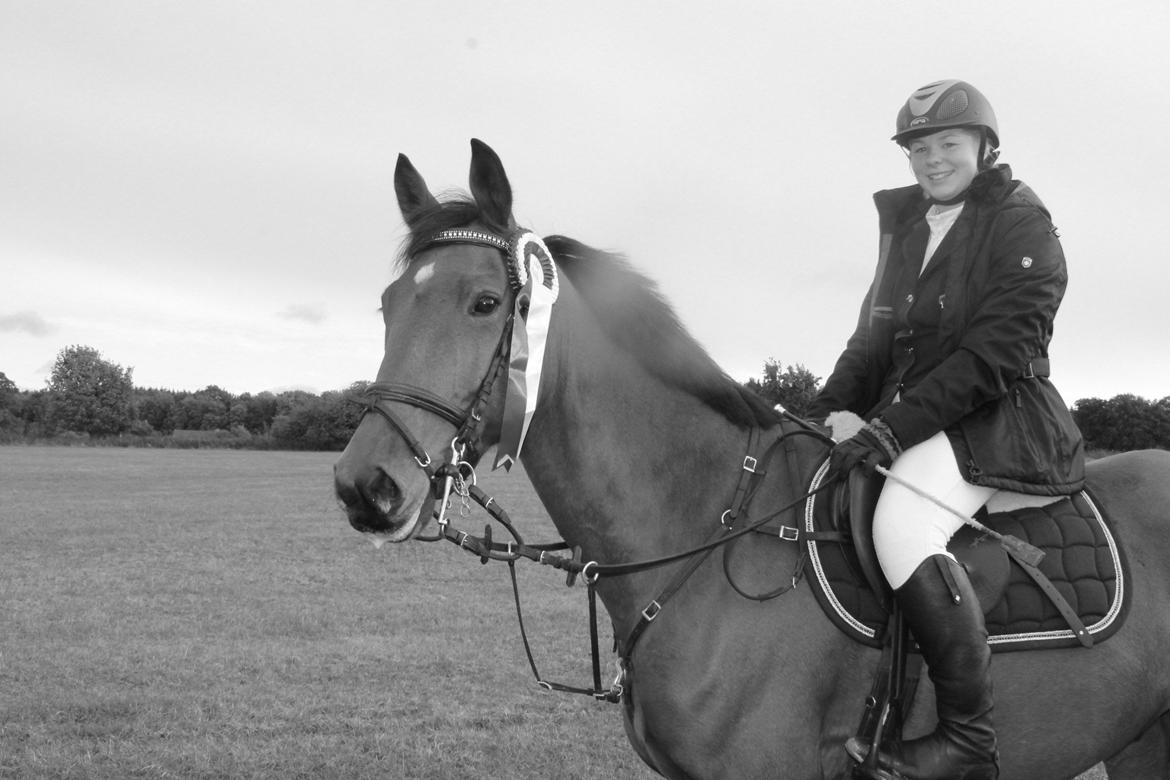 Holstener Chess Mate R.I.P <3 - Første spring stævne på Chess <3
vandt en 2 plads.
06-10-2012 på SLRK 
 billede 18