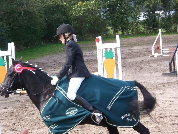 Anden særlig race zikka - Zikka og jeg er i æres runden i Nibe cup<3  billede 16