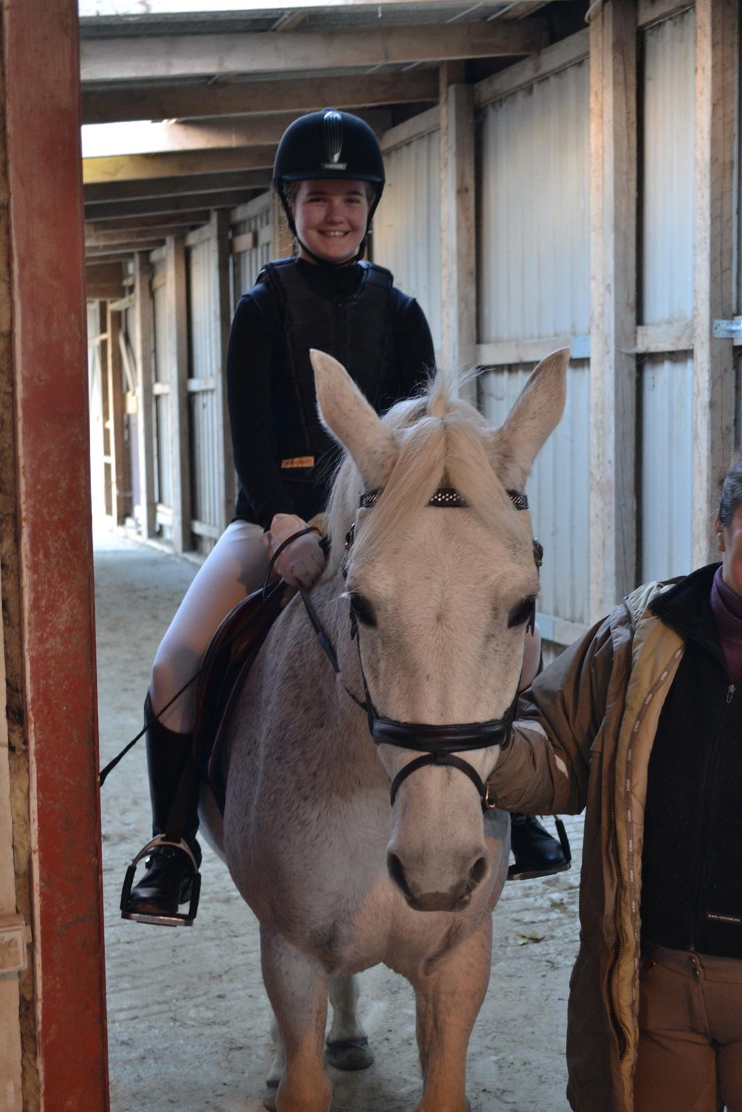 Anden særlig race Ronja  - Ronja og jeg til stævne. 2 fejlfrie rundter <3  billede 11