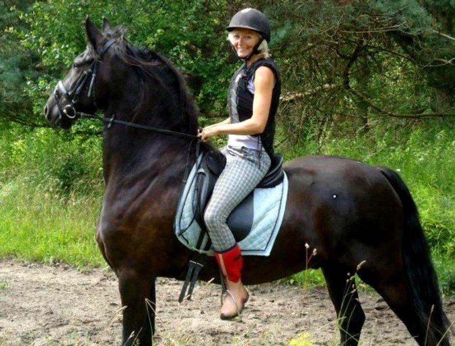 Frieser Theis Ellemose - Ejer og Theis (: billede 6