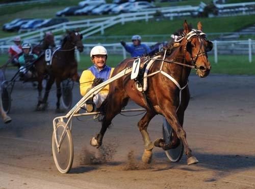 Traver Nicholas Bit - Vinder den indledende afdeling til ATAKs fødselsdagsløb billede 8