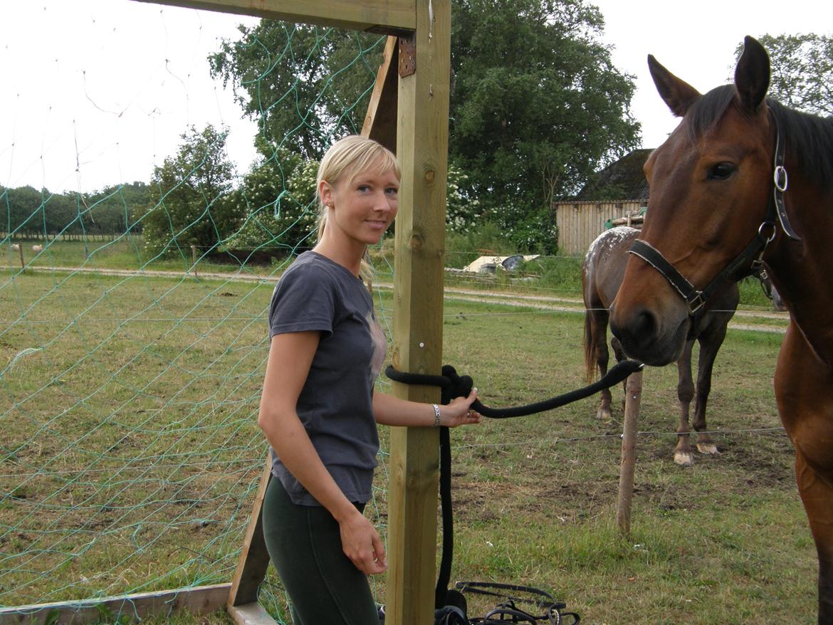 Anden særlig race Monthy billede 6