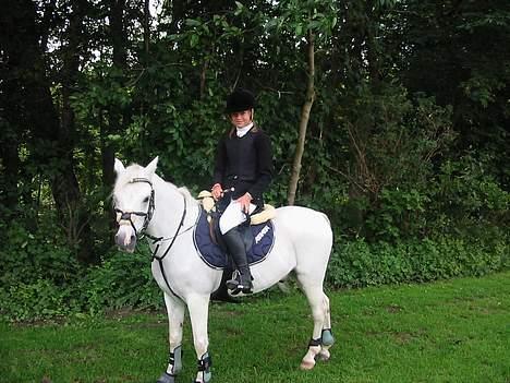 New Forest Jolly Vesta - solgt :'/ - Til DM, hvor vi er på vej ned på opvarmning (´: billede 16