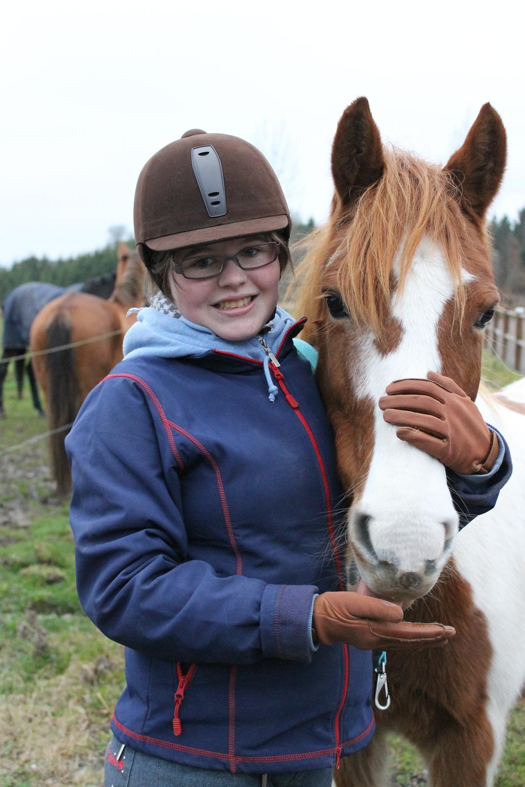 Anden særlig race Dixie - Mig og Skønne Dix <3 „Life isn't easy, but with you by my side everything is much easier.“(Foto: Emmely) billede 1