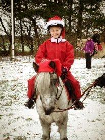 Knabstrupper Vores Tempo *Stjerne-pony* - Velkommen til Tempo's profil :P Læg gerne en kommentar + en bedømmelse :D
Jule-optog i Mosbjerg 2012 :P billede 1