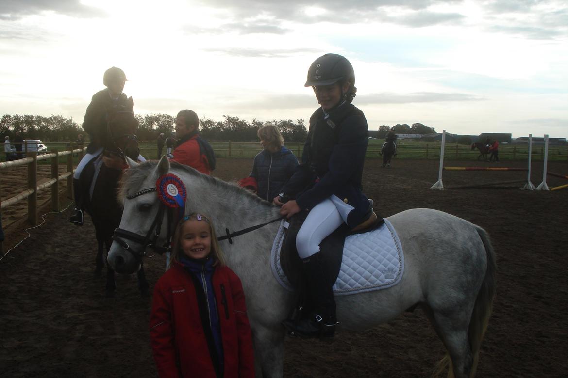 Anden særlig race Vestergårds FILUR<3 (MY LOVE) - mor bliver så glad når vi får en roset<3<3 billede 9