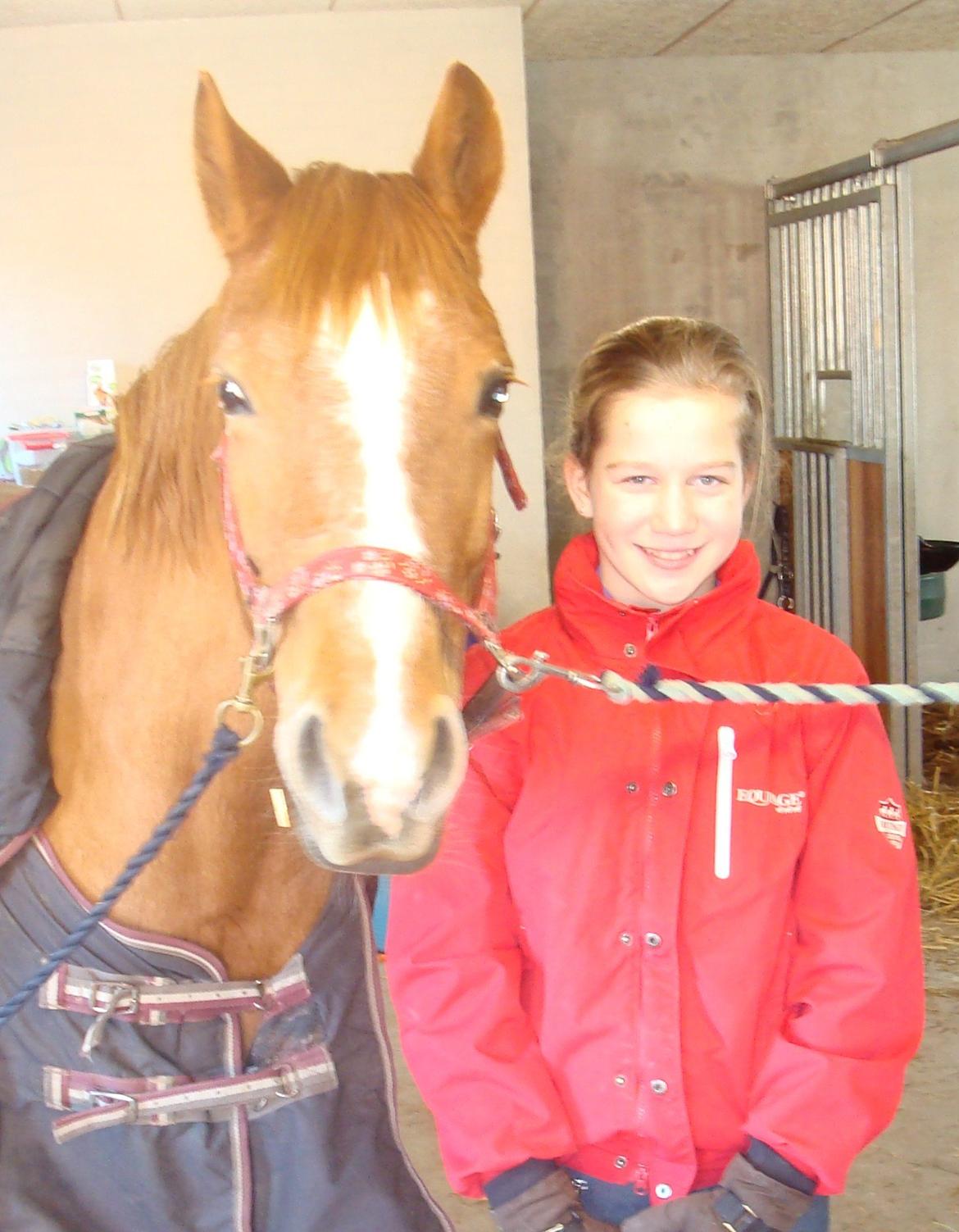 Anden særlig race Koronka - Koronka og jeg er ved at gøre klar til en ridetur billede 6