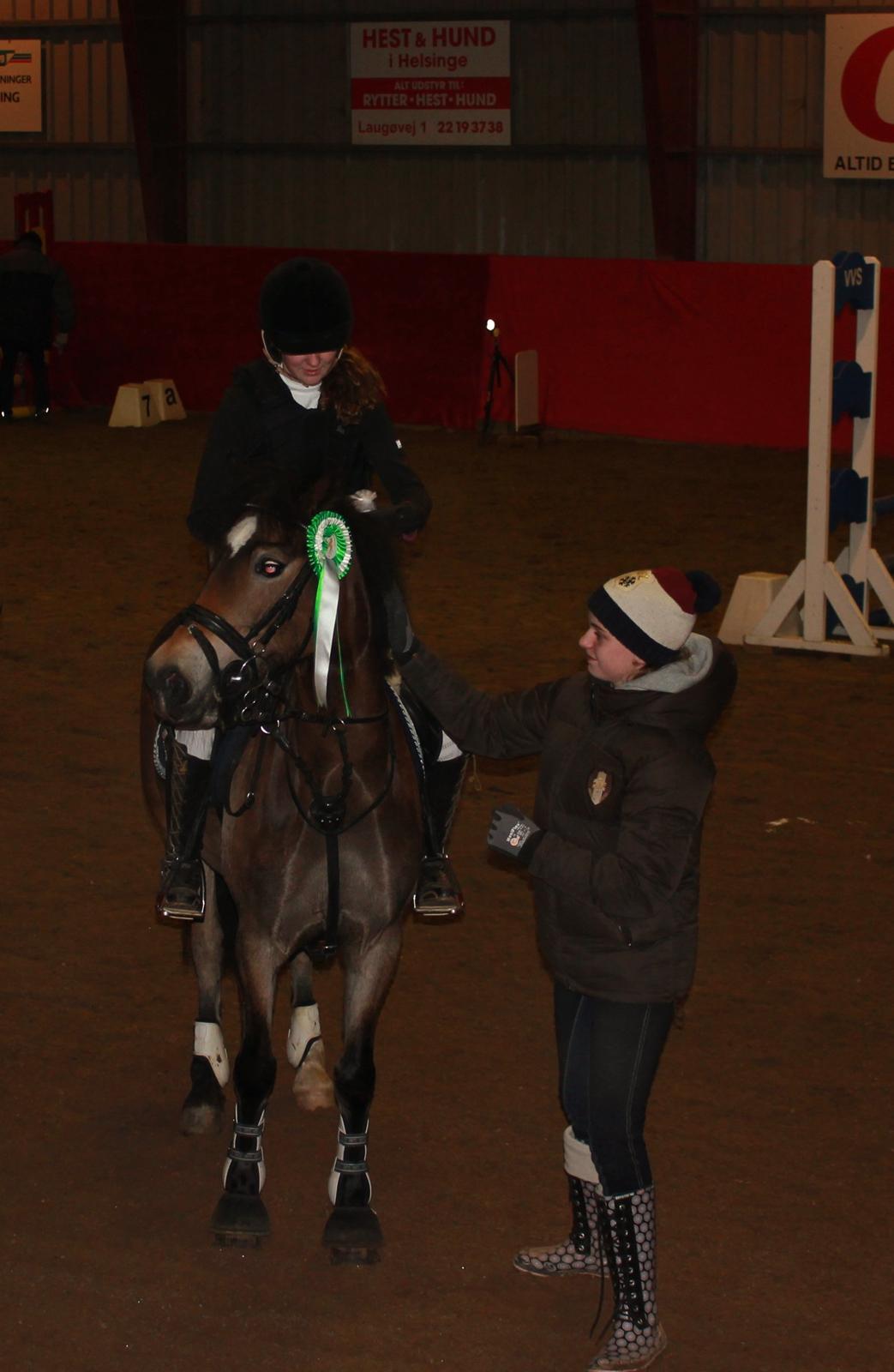 Hollandsk Sportspony July - Første klasse sammen - 3 plads <3 Foto: Rune. billede 8