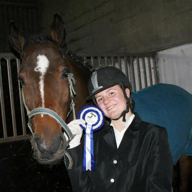 Dansk Varmblod Lindergårdens Loke - Mit alder første stævne hvor jeg red til 70.% og fik en 2 plads..<3 billede 2