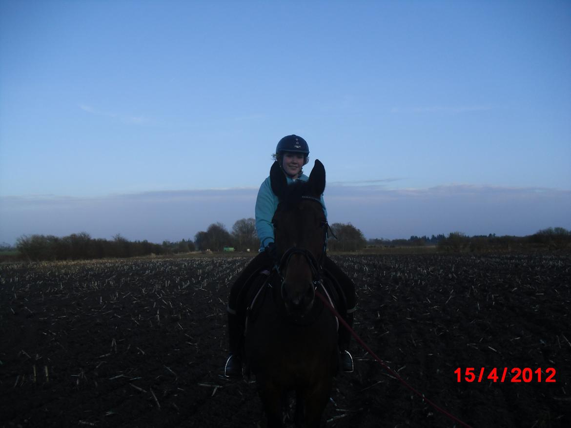 Anden særlig race Charmaine - hej og velkommen <3 :*
Elsker den hest <3 :* billede 1