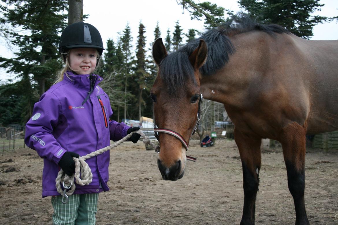 Anden særlig race Stald Poppels Tanne - Tanne & min lille søster :-) billede 1