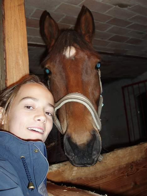 Anden særlig race Cherie - Mig og Cherie <´3 billede 6