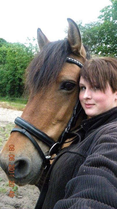 Anden særlig race Tuja billede 1