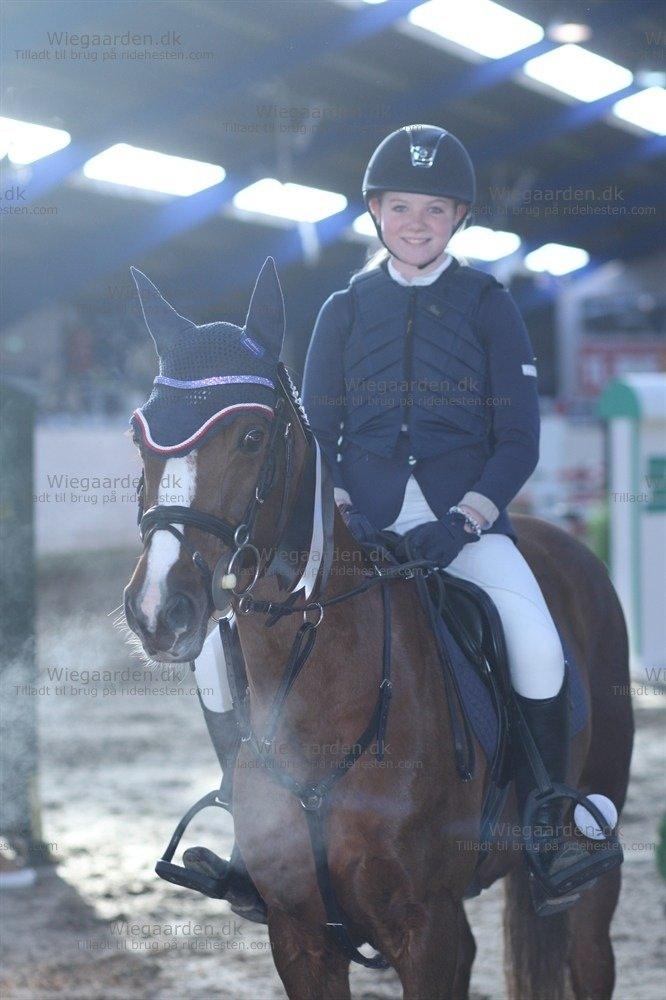 DSP | Night-Girl [ Red ] Solgt. - igen emma og røde til stævne<3 billede 15