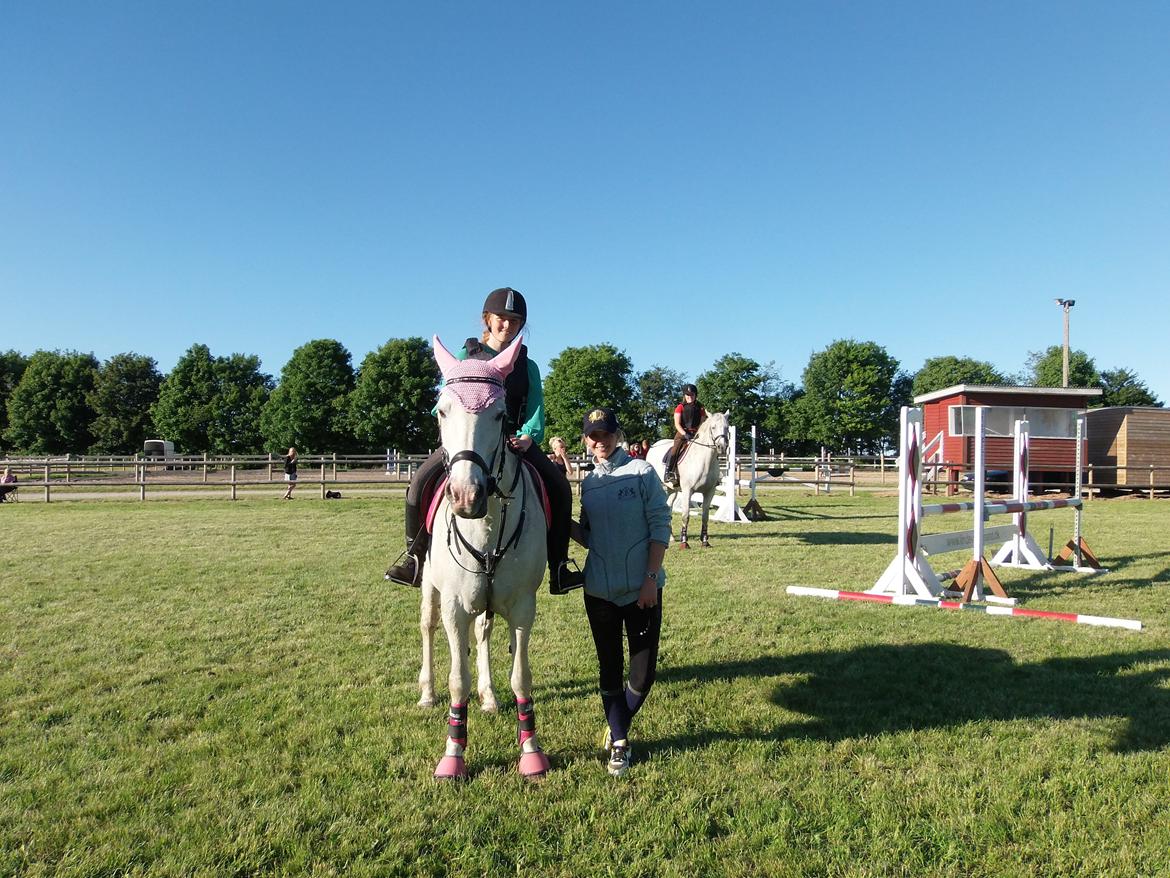 Pinto Marcia<3(Divaen<3) - Mig, Marcia og Tina Lund <3 billede 11