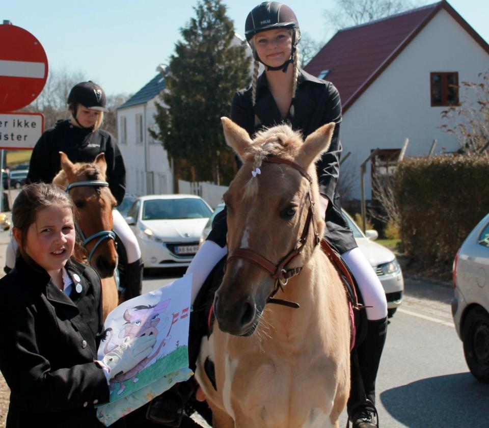 Anden særlig race Athene - Til Amalies konfirmation billede 17
