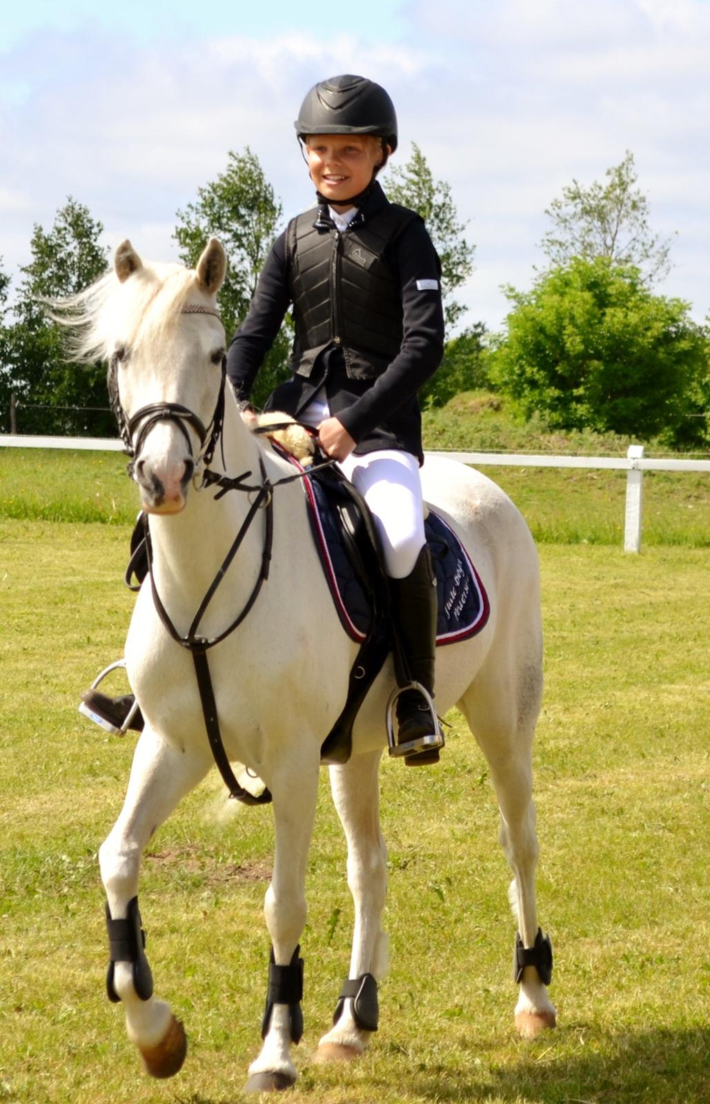 Anden særlig race Duchess (Solgt og mega savnet) <3 billede 7