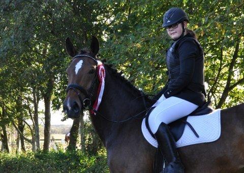 Dansk Varmblod Bakkegaarden's jasmin - Stævne i Farsø.<3 billede 11