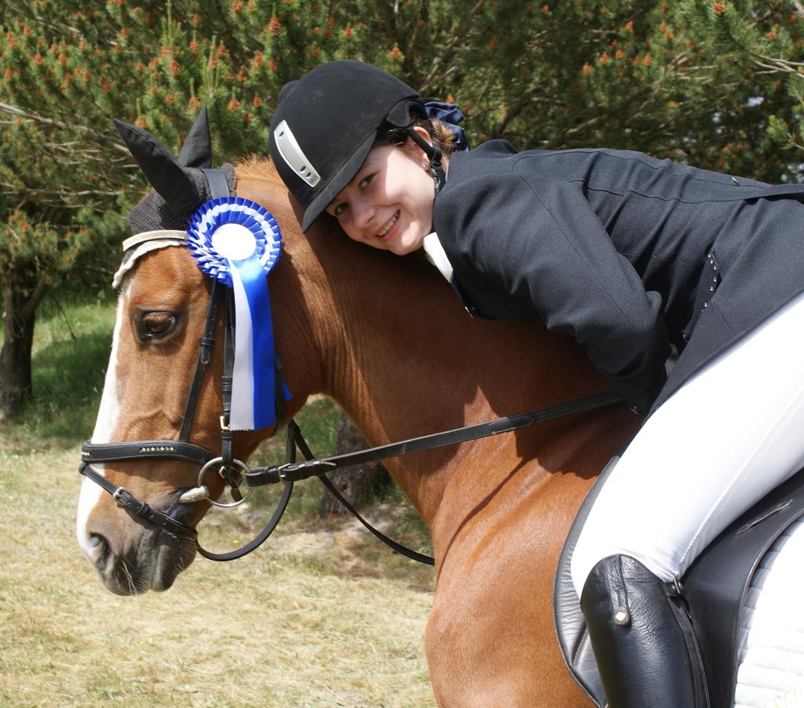 DSP Sizze Bredager EBRSDH 141/B-pony - Sara og Sizze. 2 plads i la4. Distriktsstævne Brande billede 18