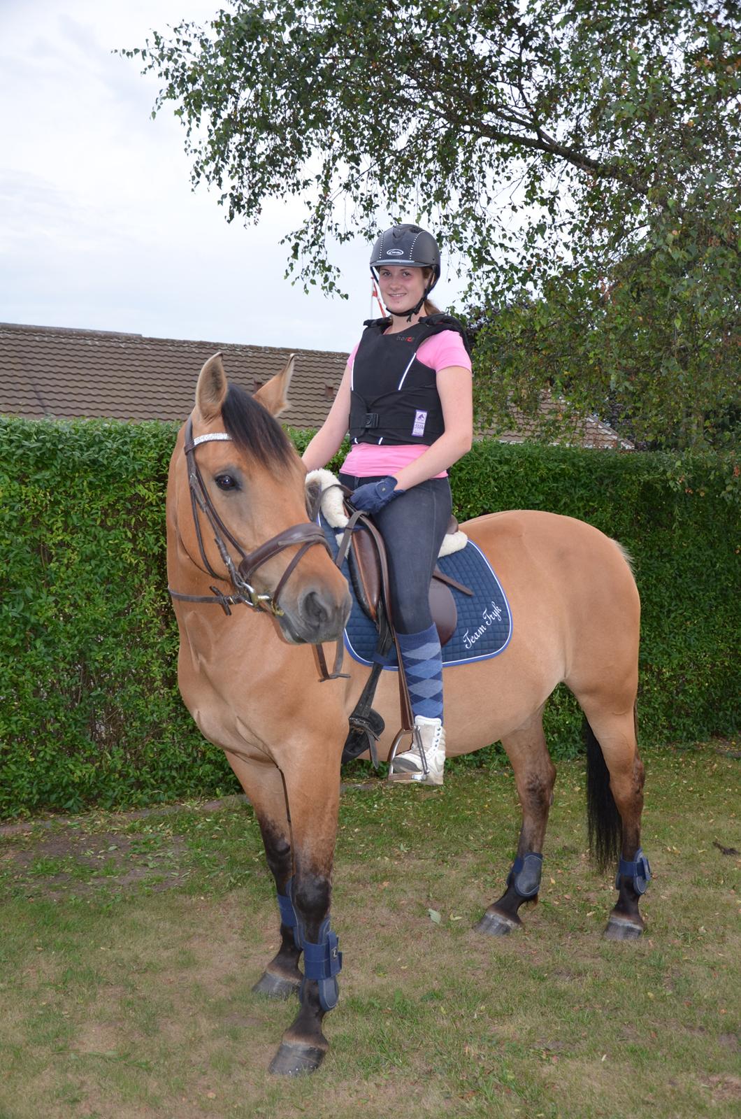 Anden særlig race Tequiro Sunset | Tio | <3 - Lige en tur hjemme i haven ;-))) billede 14