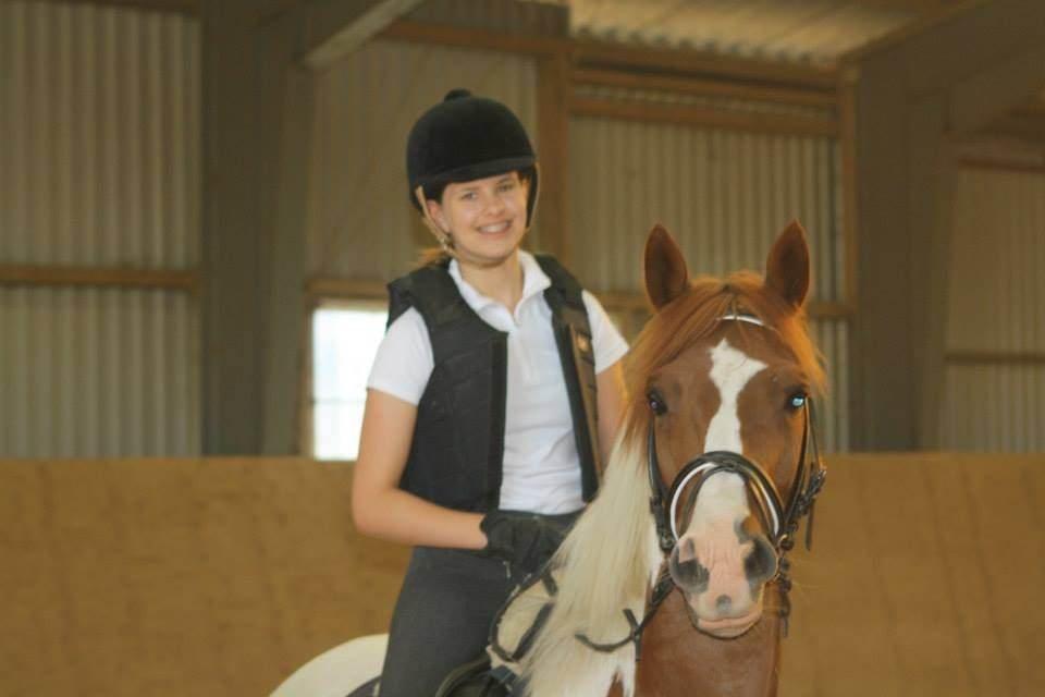 Anden særlig race Kingston - Til ridelejr inden vi skulle ud og lave ponygames <3  billede 27