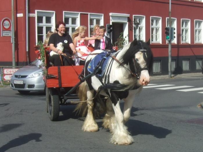 Tinker Dolomit - Bryllupskørsel i Rønne by :D billede 14