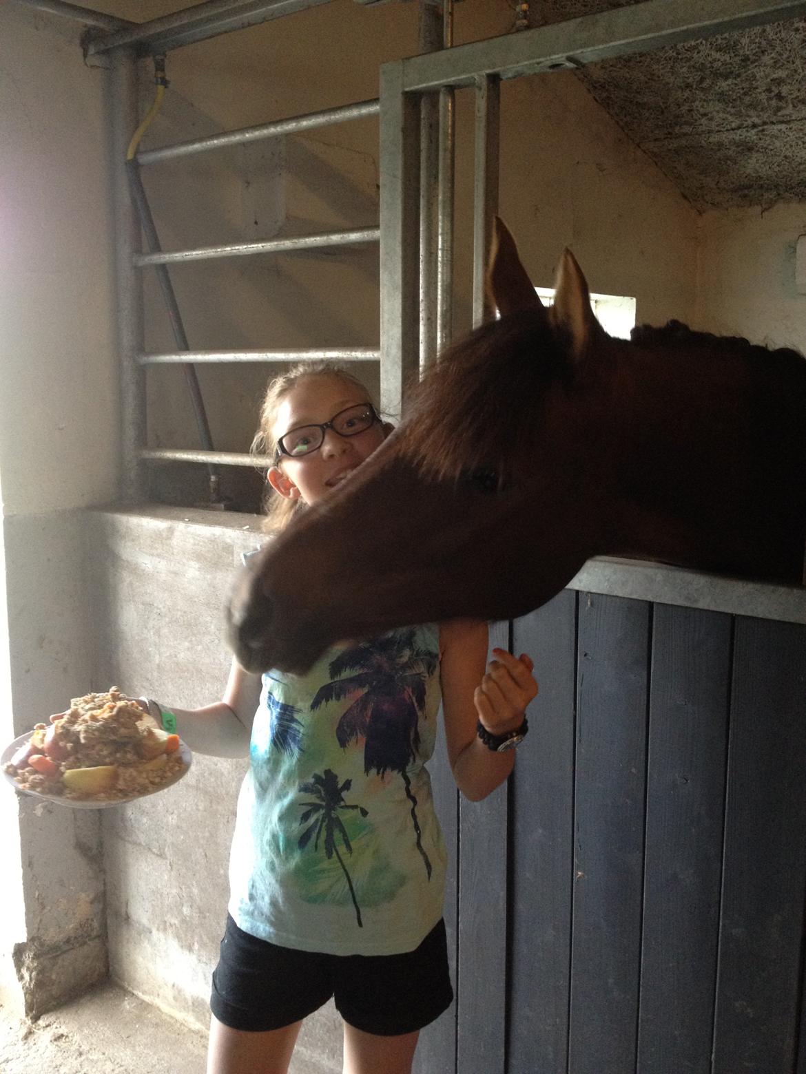 New Forest Danique *Pensionist* - Søde Danique på sin fødselsdag, nede ved min mormor! <3 - Foto Mor billede 12