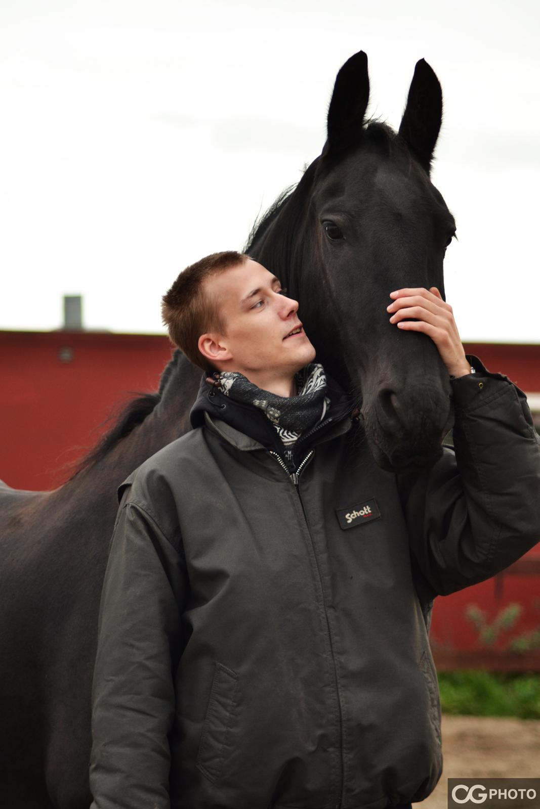 Frieser Joop Fan'e Sjongedyk "faust" - Min dejlige kæreste og faust <3 billede 8