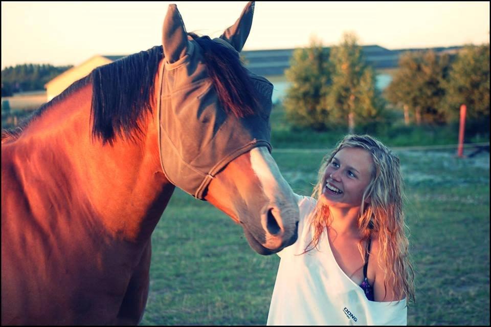 DSP Aluett <3 *min* (Savnet) - Minskat<3.
Dagen enden hun døde:I. 
Jeg savner dig billede 1