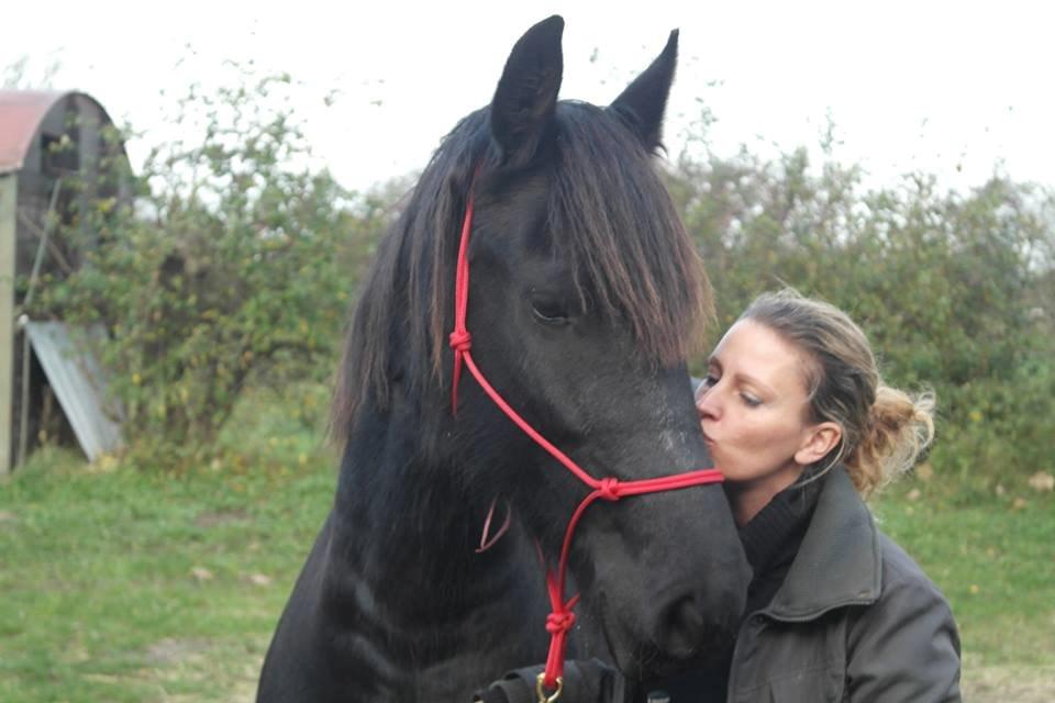 Frieser Enja - 100% pure love <3 billede 1