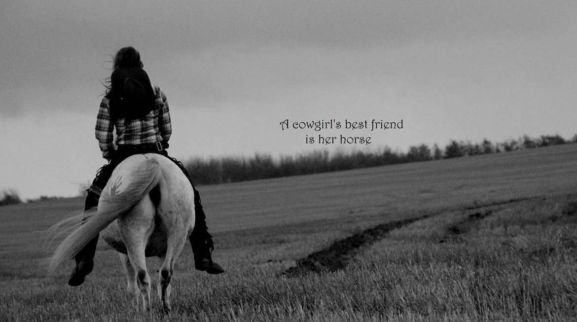 DSP Natash *Min soulmate&Dulle1* - “A cowgirl's best friend, is her horse.” 09-11-2013 1 års dag billede 3