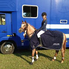 Anden særlig race Fru.Smith