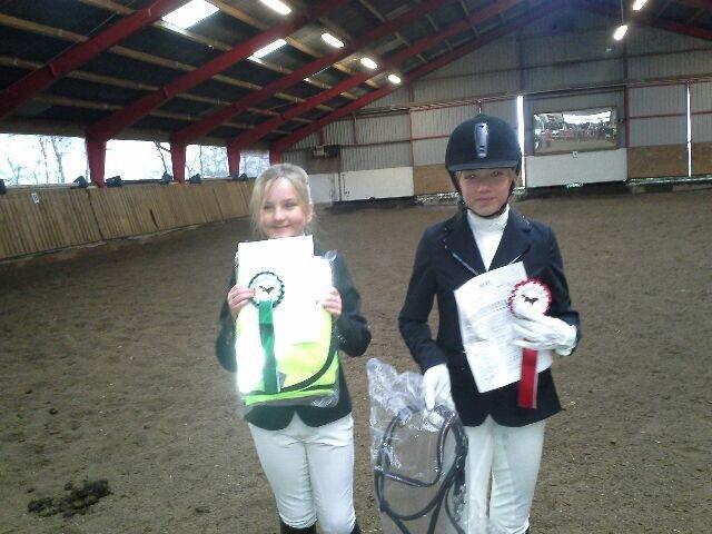 Welsh Cob (sec D) Star - efter stævne (mig til venstre og min bv til højre) (2013) billede 6