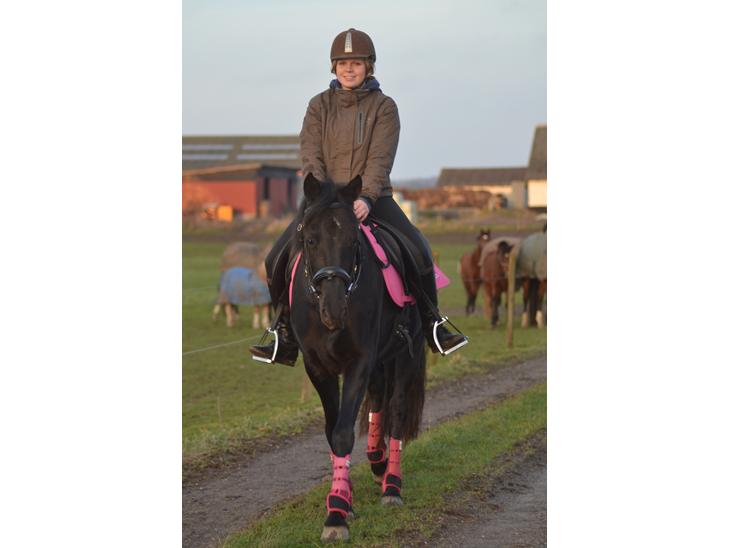 {{currentPhoto.altText}} billede {{currentPhoto.number}}