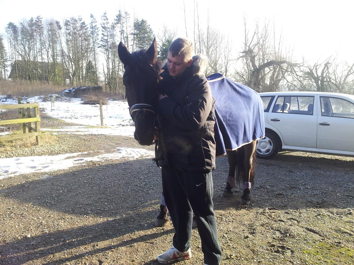 Anden særlig race Laika ( min prinsessen <3 ) død - min dejlige kæreste med Laika <3 elsker jer <3 billede 3