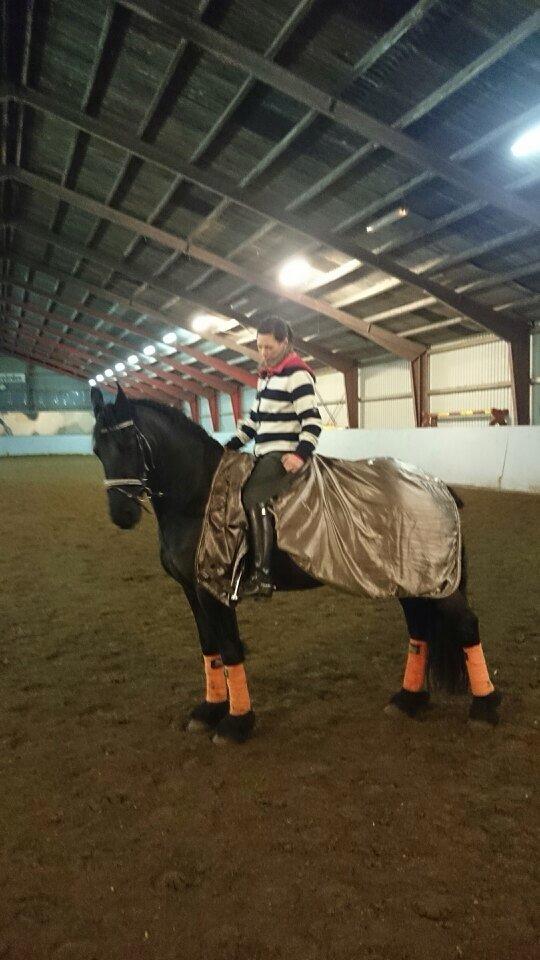 Frieser Kamira faw Dean billede 14