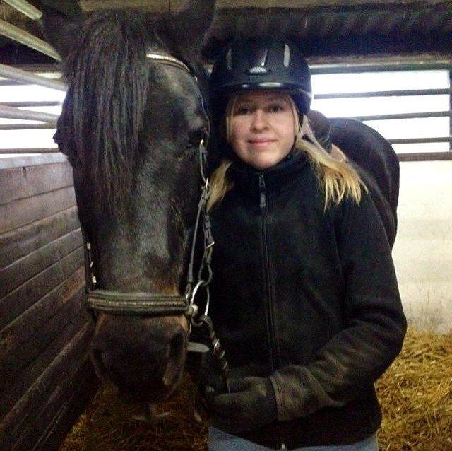 Anden særlig race Fara Diba - Ventede på at skulle ride :-) billede 3