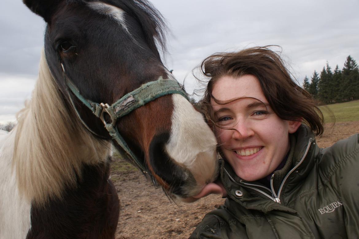 Anden særlig race Thor - ... Thor ... slikker mig lige i øret.. haps!  billede 6