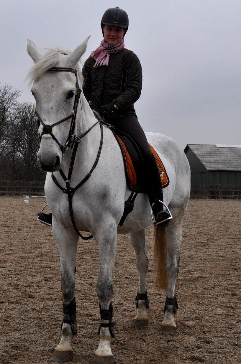 Anden særlig race Frk Freja - Freja og mig før springing billede 1