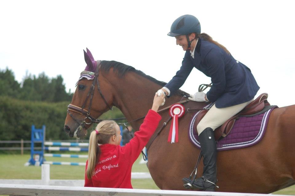 Dansk Varmblod Cappuchino - LB** i Hirtshals rideklub. Skønne hest tog 1 plad i alle klasser den weekend :) - September 2012 billede 14
