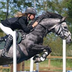 Anden særlig race (¯`v´¯)JAZZ