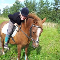 Anden særlig race Holmens Molly<3  *solgt :'S*