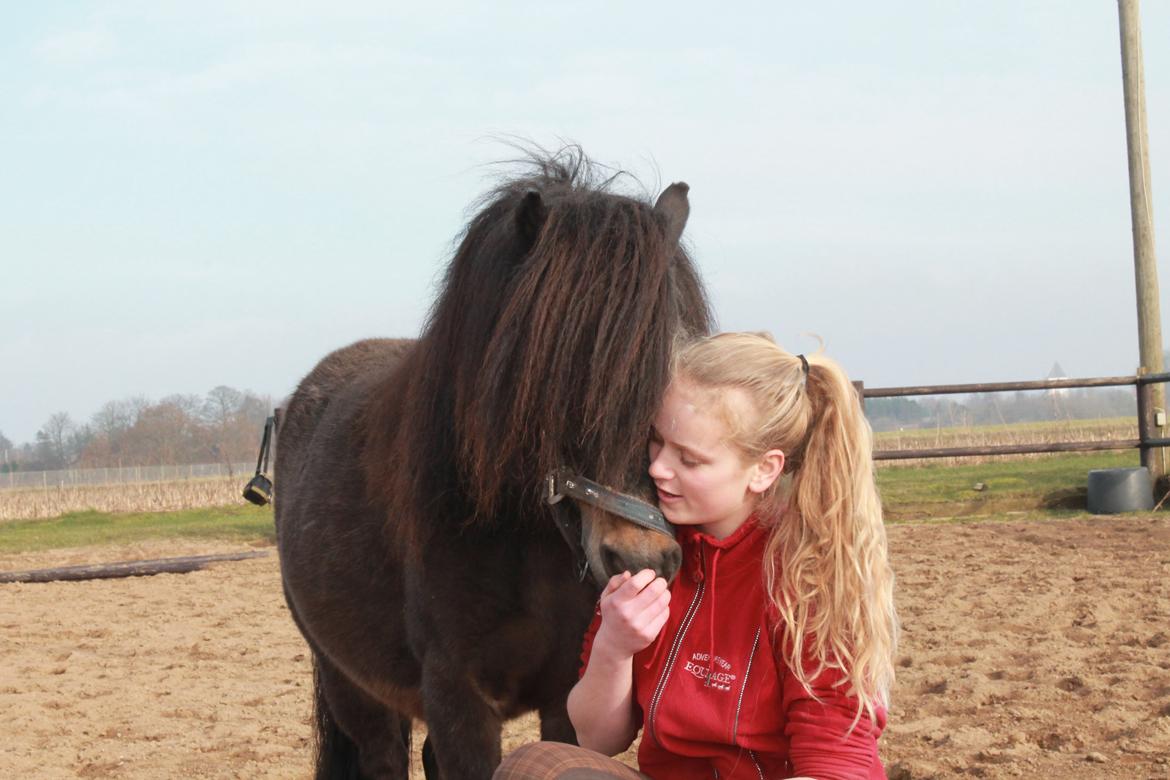 Knabstrupper Gizmo - lille pot - My soulmate <33 - I know I'm lost. But as long I'm lost in you, I'll be just fine billede 1