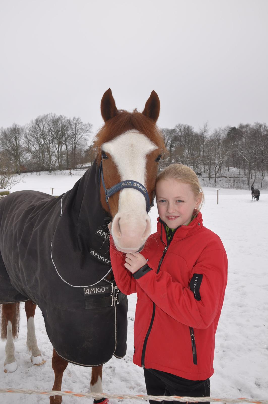 DSP Brandzöed Zoya Bredager - Første gang på fold på egene billede 6