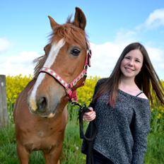 Anden særlig race Merci<3 mit et & alt!<3 *Gamle part*