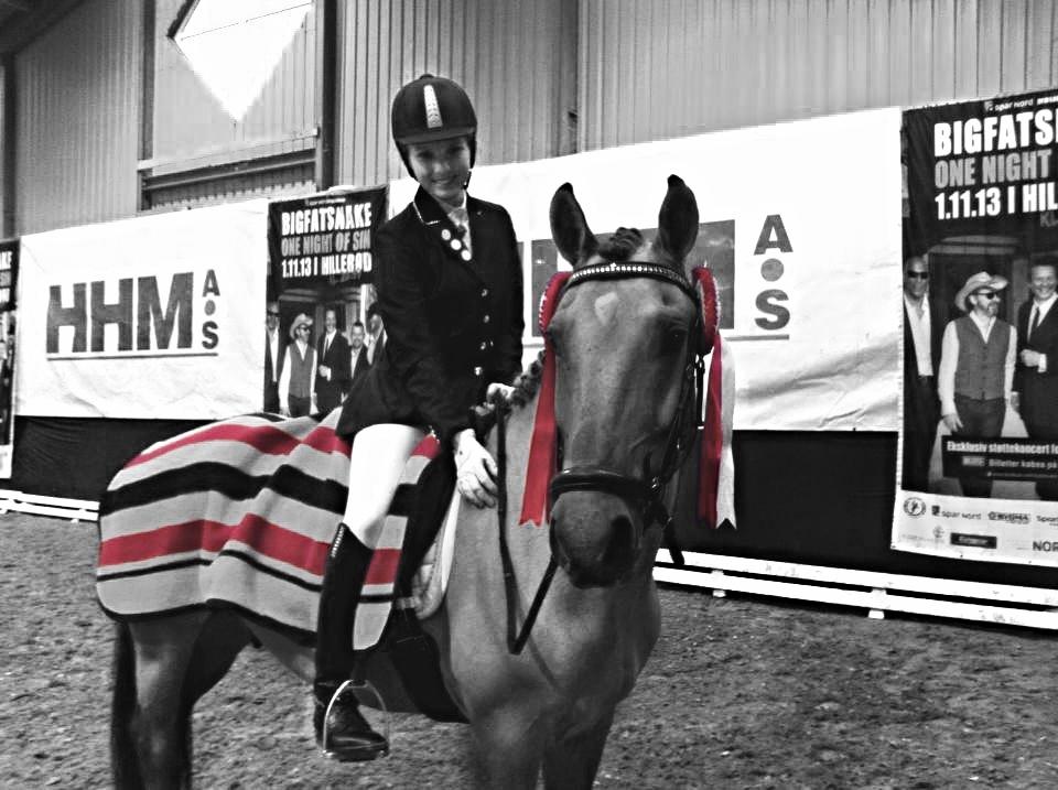 Anden særlig race Grønagergårds Ricki - Efter æresrunden for LA3 og LA4 på HIS den 5/10 2013 billede 15